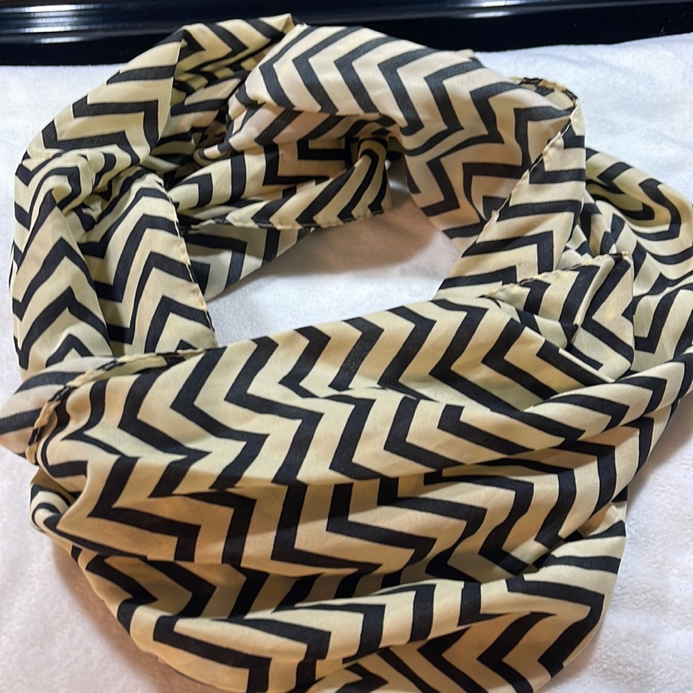 Infinite scarf